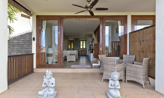 Tegal Mengkeb House | Sunset View Villa D1/2 Bedrooms