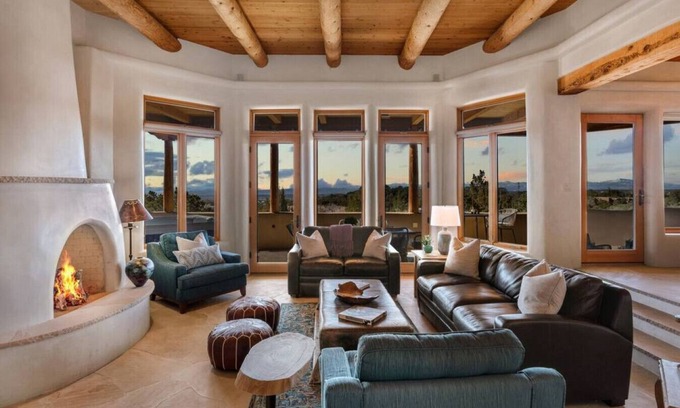 North Hills RV Rental | Sunset views, Hot tub, Game Room