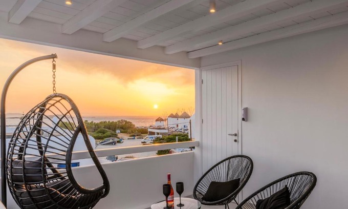 Mykonos Apartment | Sunset Windmills Suites