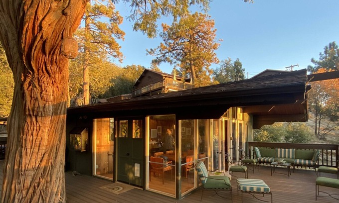 Idyllwild Cabin | Sunset64 Mid-Century Modern Cabin