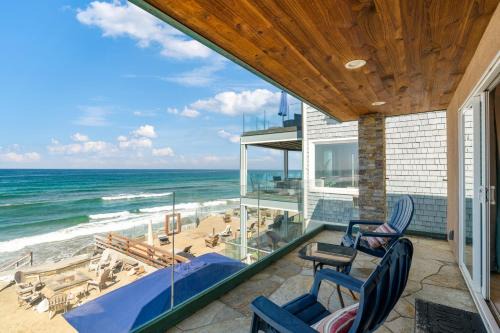 South Oceanside House | Sunsets at the Beach House Private Beach Oceanfront