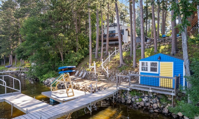 Pequot Lakes Cabin | Sunsets on Sibley LakenBeautiful Lakehome in the heart of cabin country!