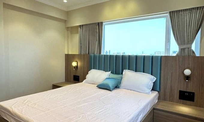 Khar Apartment | Sunshine B : A Cozy Apartment nPremium Service Apartments, Khar - Bandra