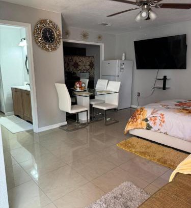 Nichols Apartment | Sunshine guesthouse