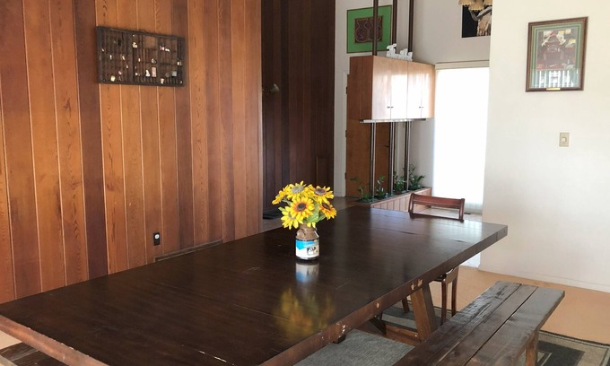 Ellis House | Sunshine House