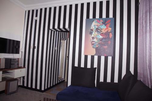 Yaba Apartment | Sunshine Place S5