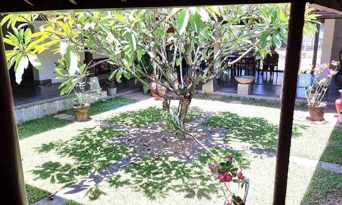 Kahandamodara Villa | Super 3 bedroom beach villa, Ranna, Tangalle for 6, pool, free pick up, serviced
