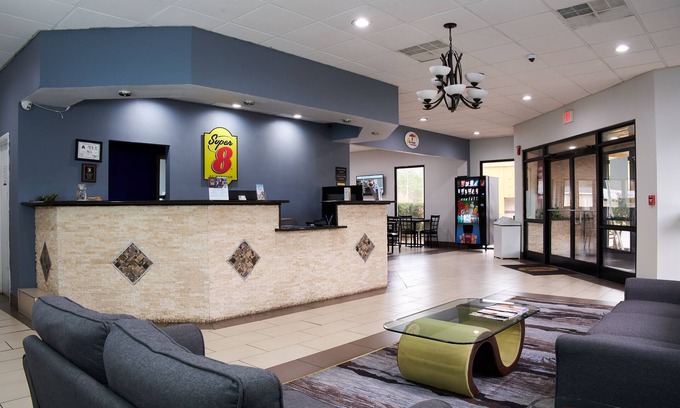 Garysburg Hotel | Super 8 by Wyndham Garysburg/Roanoke Rapids