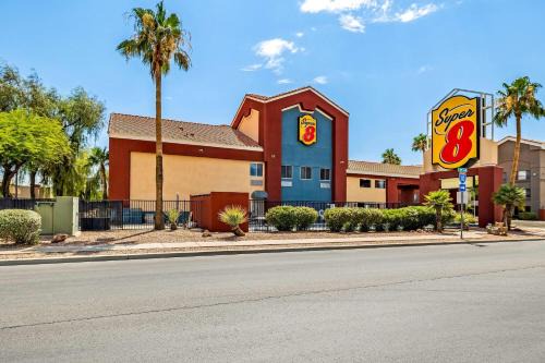 Cortaro Hotel | Super 8 by Wyndham Marana/Tucson Area