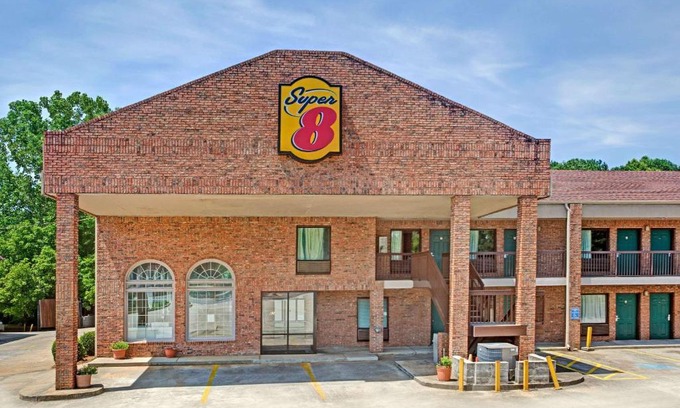 Marietta Hotel | Super 8 by Wyndham Marietta/West/Atl Area