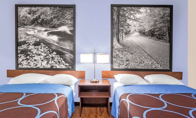 Oneonta Hotel | Super 8 by Wyndham Oneonta/Cooperstown