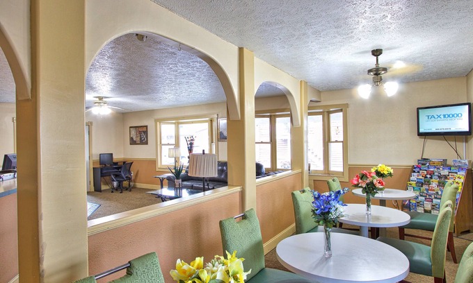 Christiansburg Hotel | Super 8 by Wyndham Christiansburg