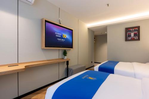 Chaoyang Hotel | Super 8 Select Hotel, Beijing Chaoyang High-speed Railway Station Shifoying Subway Station