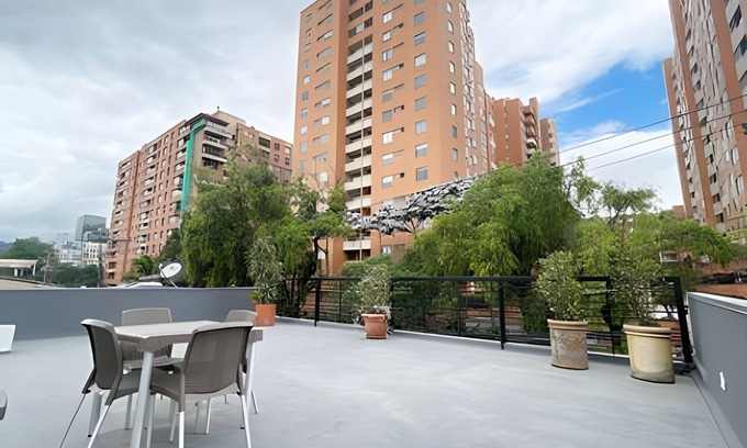 Santa Ana House | Super Apartment TV, Wi Fi and free parking