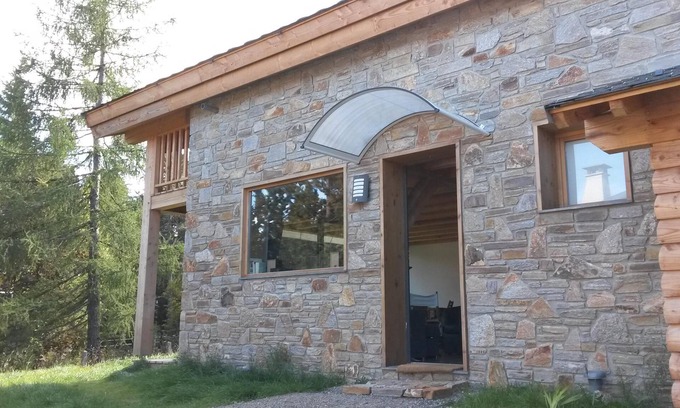 Superbolquere Ski Chalet | SUPER BOLQUERE new chalet lightfull sunny glass, stone and wood.