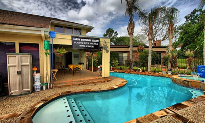 Sugar Land House | SUPER BOWL Whole Home Rental 11.2 miles from NRG Stadium