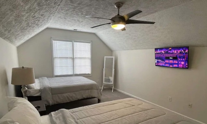 Fayetteville House | Super Clean 3 Bath 4 Rooms 6 Bed High Ratings On AirBnB