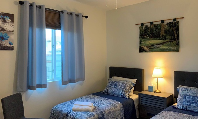 Mira Loma House | Super Clean Cozy Guest Room in A Family House