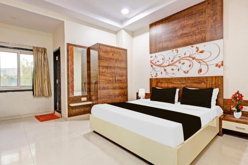 Madhurawada Hotel | Super Collection O Vizag International Cricket Stadium