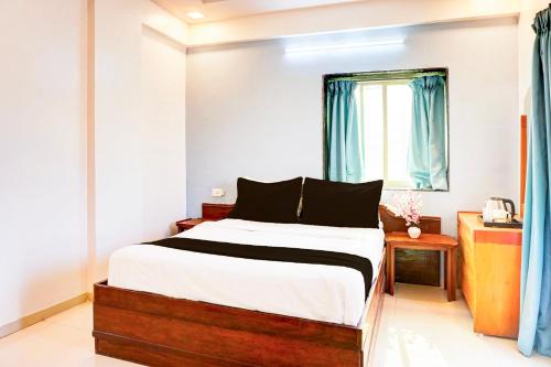 Wagholi Hotel | Super Collection O Ubale Nagar