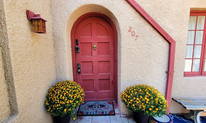 University Heights House | Super cozy southwestern style house. Lots of food/activities nearby.