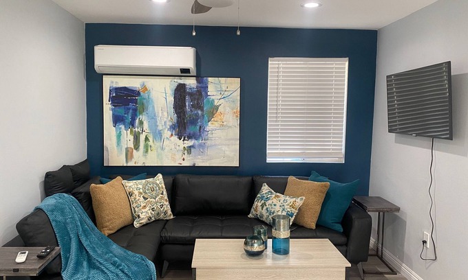 Moreno Valley House | Super CUTE Newly Remodeled House in the Hills