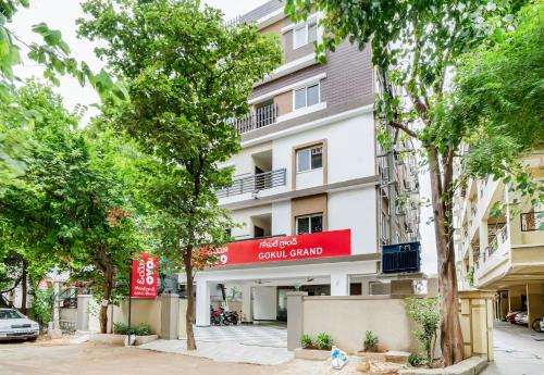 Ameerpet Hotel | Super Hotel O Gokul Grand Near SR Nagar Police Station