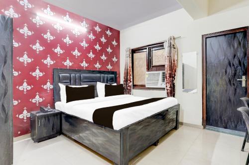 Ghaziabad Hotel | Super Hotel O Nehru Nagar Near Bus Stand