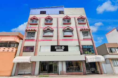 Shrirampur Hotel | Super Hotel O Serampore Railway Station Formerly Rupashi Guest House