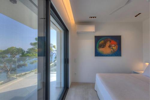 Achladies Villa | Super Luxury Skiathos Villa Seven Stunning Bedroom Suites Villa Levanta Achliades