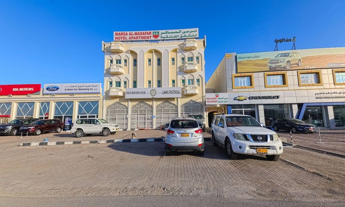 Sur Hotel | Super OYO 108 Marsa Al Masafar Hotel Apartment