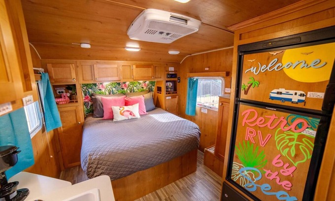Ocean Beach House | Super Spring sale on Flashback Fun in Bettie!