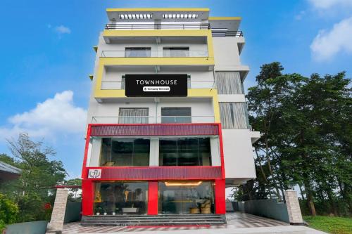 Madanpur Hotel | Super Townhouse AIIMS Kolkata Formerly Tanish Inn