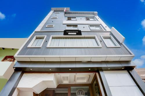 Rohtak Hotel | Super Townhouse Model Town Rohtak Formerly Hotel Tathastu