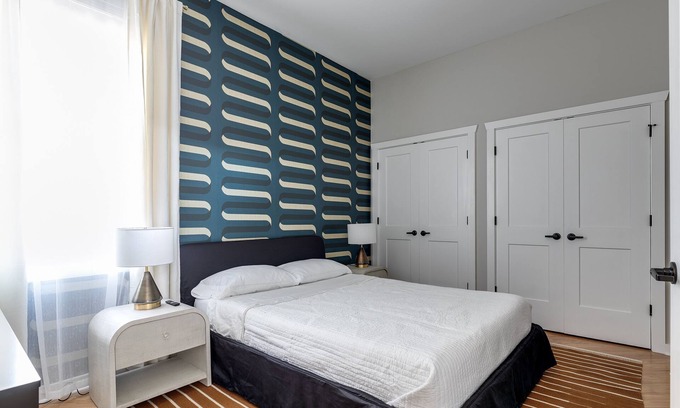 Church Hill Apartment | Super Walkable 2-bedroom w/5-Star Finishes!