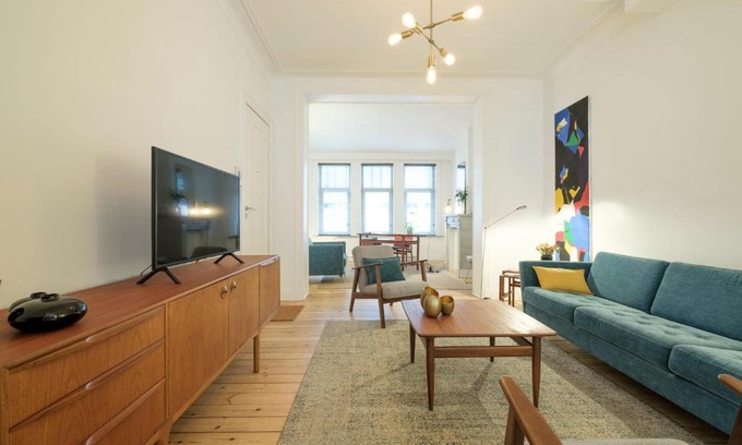 Ixelles Apartment | Superb 1 bedroom apartment with garden at châtelain