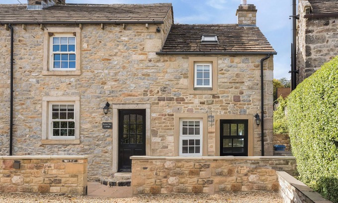 Hetton Cottage | Superb 3 bed cottage home in the pretty Dales Village of Hetton, with hot tub
