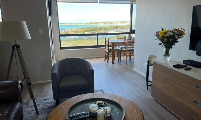 Still Bay Apartment | Superb accommodation in Stilbaai