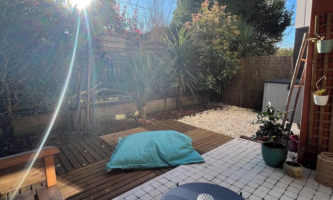 Tosse Apartment | Superb apartment 10min from the beaches.