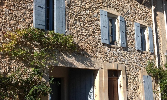 Le Barroux Apartment | Superb apartment on the 2nd and top floor of a village house!