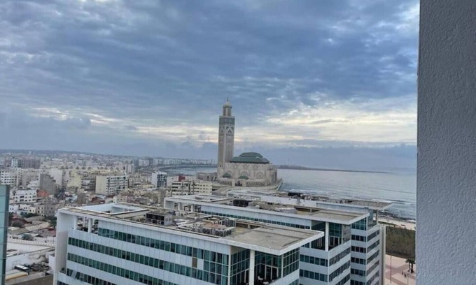 SOUR JDID Apartment | Superb Apartment on 14th floor with Jacuzzi