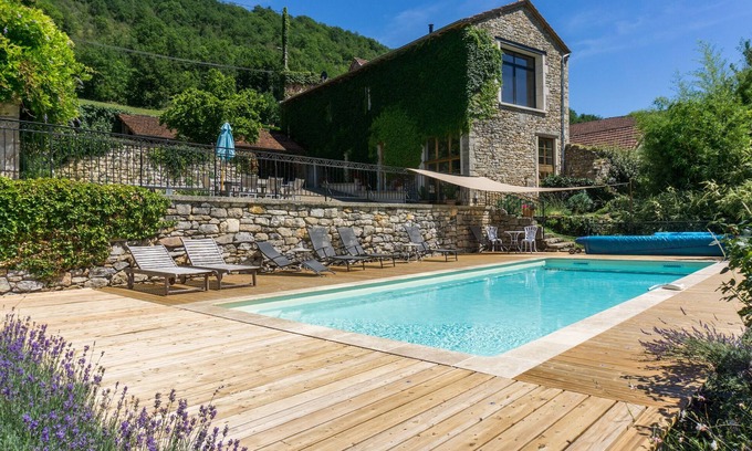Ambeyrac House | Superb barn in the Lot valley