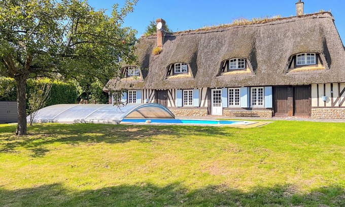 Bournainville-Faverolles Cottage | Superb Normandy cottage with swimming pool for 8pers
