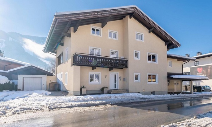 Brixen im Thale Apartment | Superb house, modernly furnished near ski lift