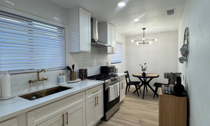 Raisin House | Superb house with AC in charming Fresno