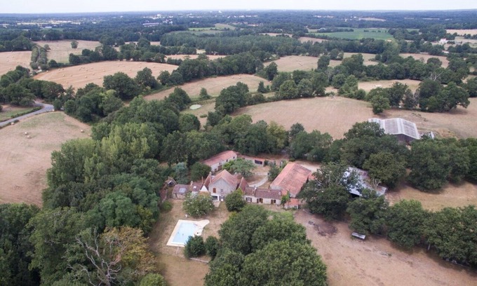 Landeronde Cottage | Superb Logis in the heart of bocage Vendeen