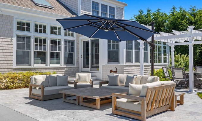 West Chatham House | Superb Luxury Home in Chatham with New Heated Salt Water Pool: 023-CJ