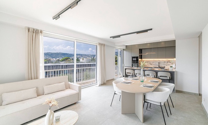 Cimiez Apartment | Superb Renovated 2-Bedroom in Nice Cimiez – Peace & Comfort