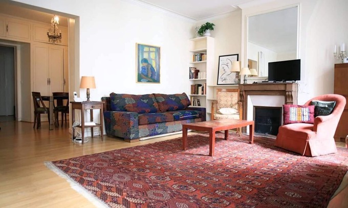 Notre-Dame-des-Champs Apartment | Superb Saint-Germain des Près apartment