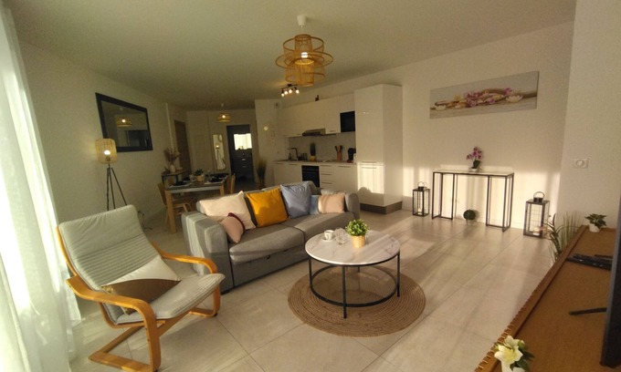 Molini Apartment | Superb T3 Livia 81m2,terraces30m2, air conditioning, new